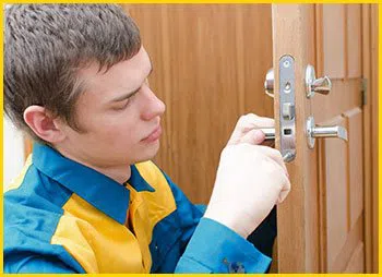 Hollywood Lock And Keys Hollywood, FL 954-366-0894 - 16-emergency-unlock